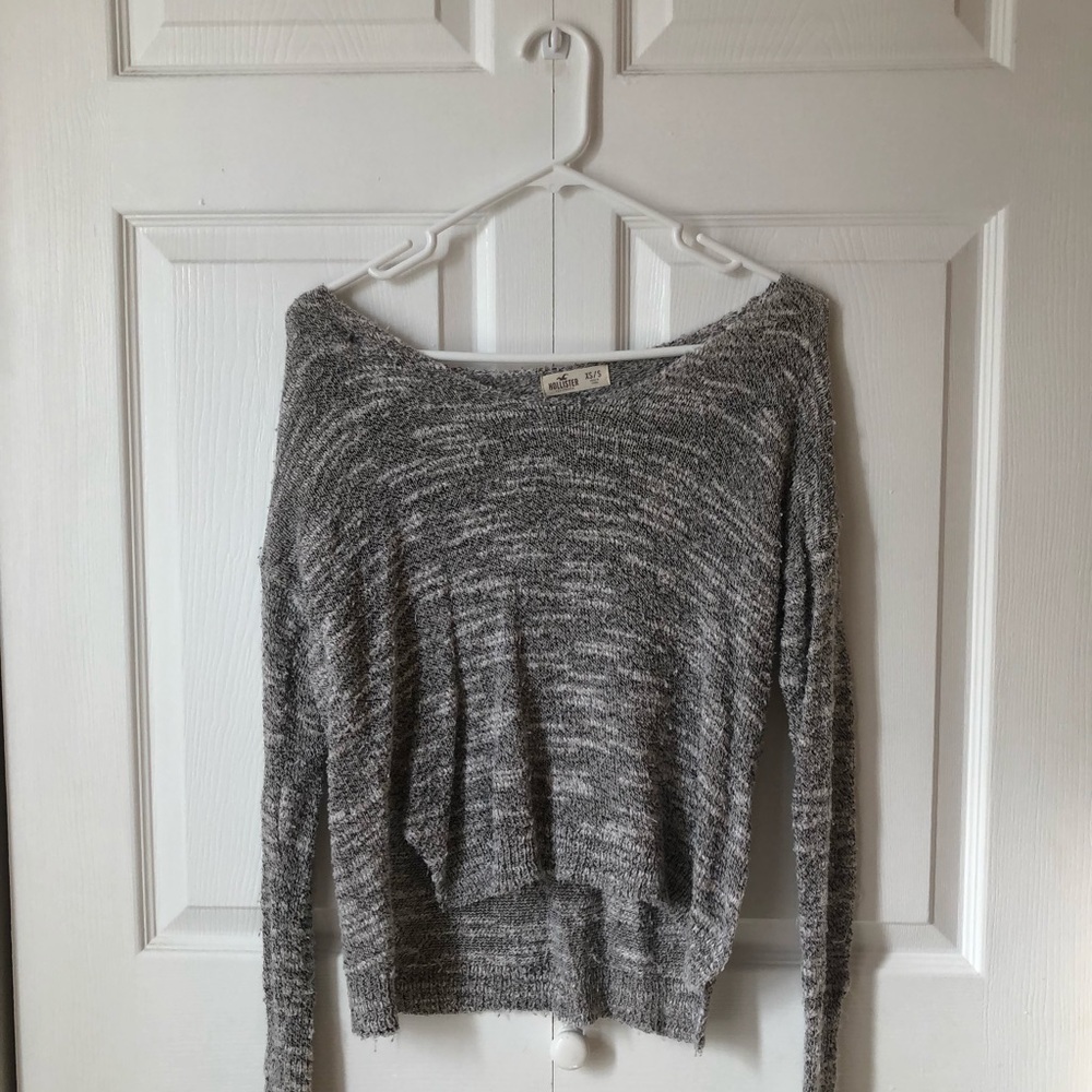 Light grey sweater
